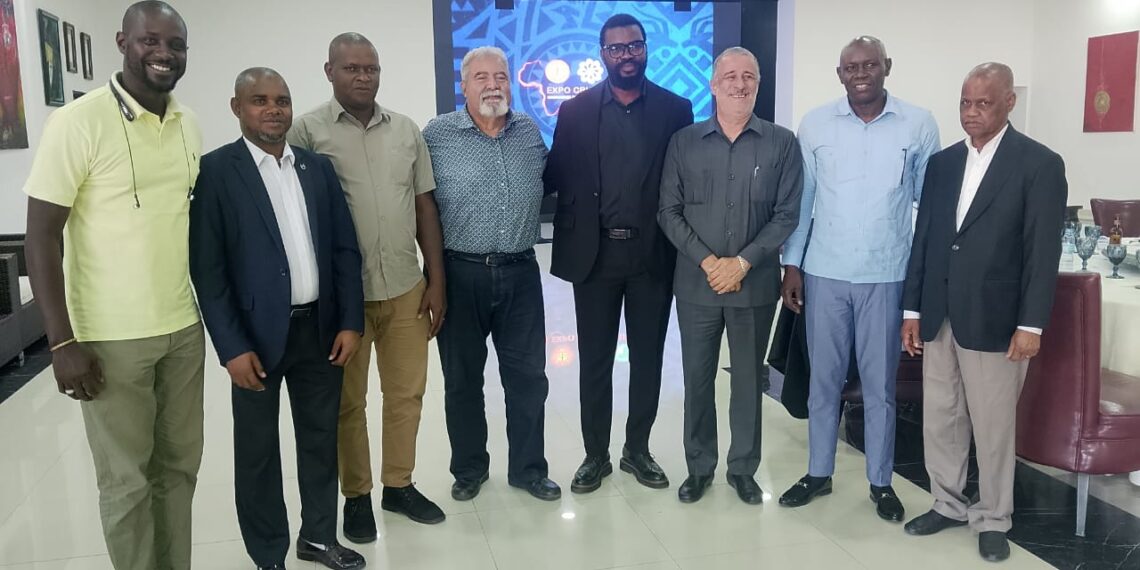 Almoço dos Embaixadores